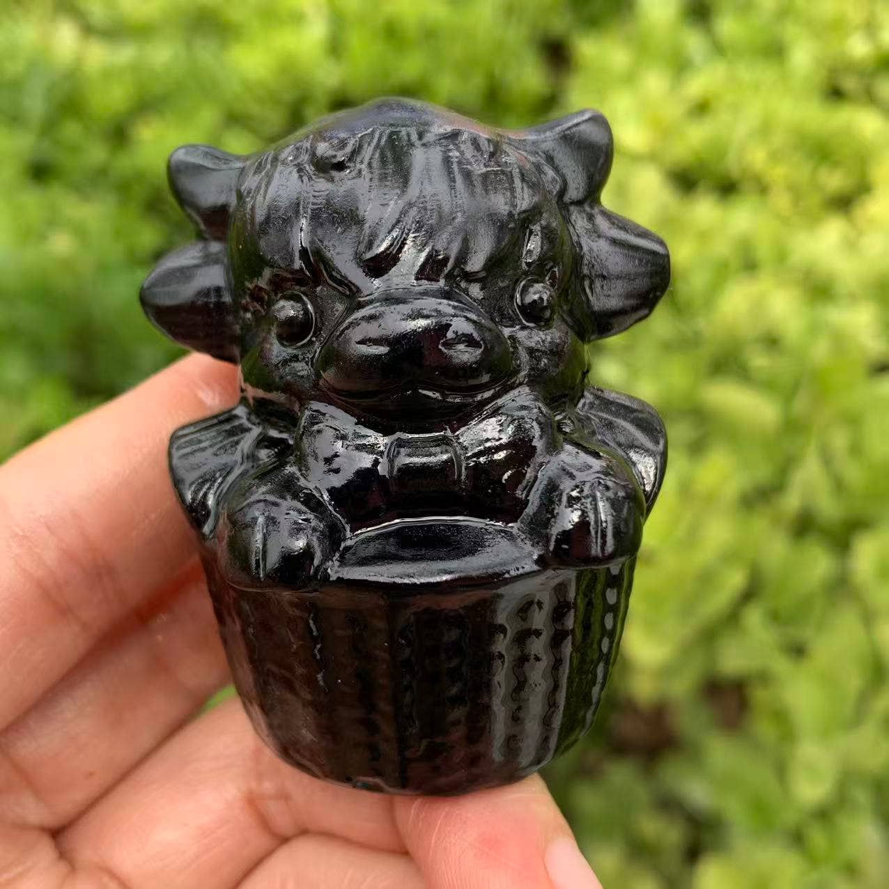 Kuh-Schnitzerei Obsidian 50 mm