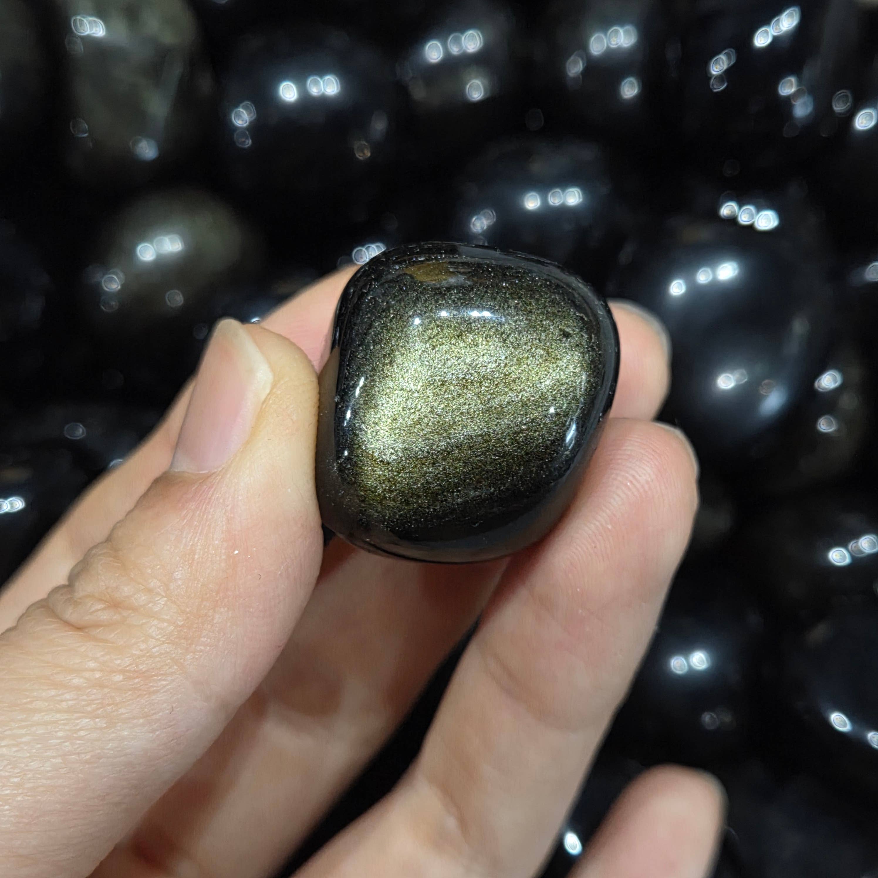 Goldener Obsidian Trommelstein 15–25 mm