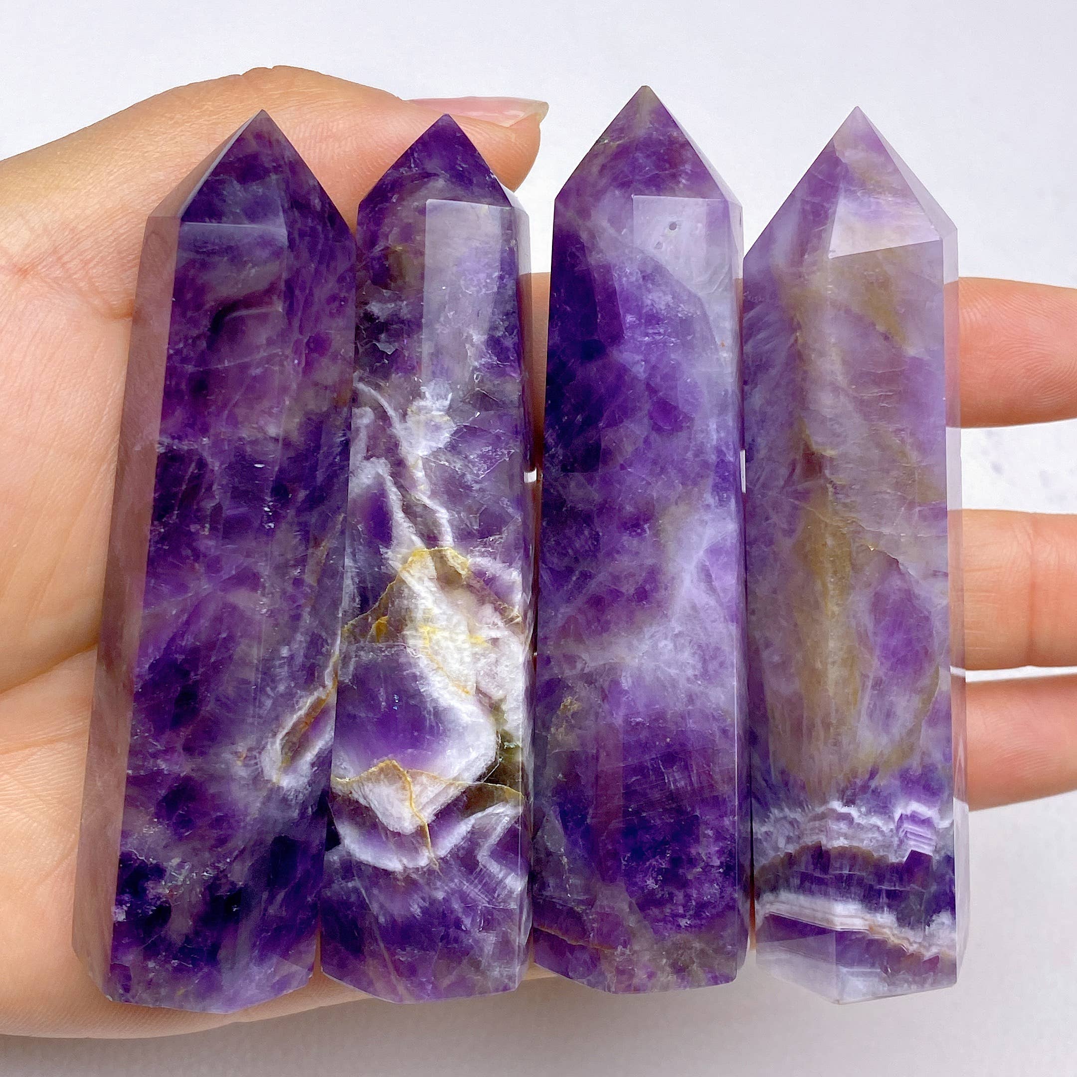 Amethyst-Obelisk