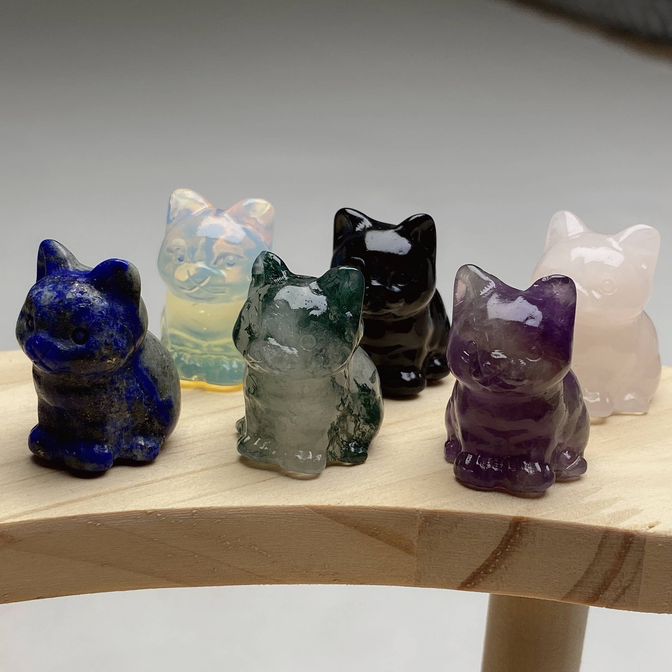 Katze-Schnitzerei 28 mm