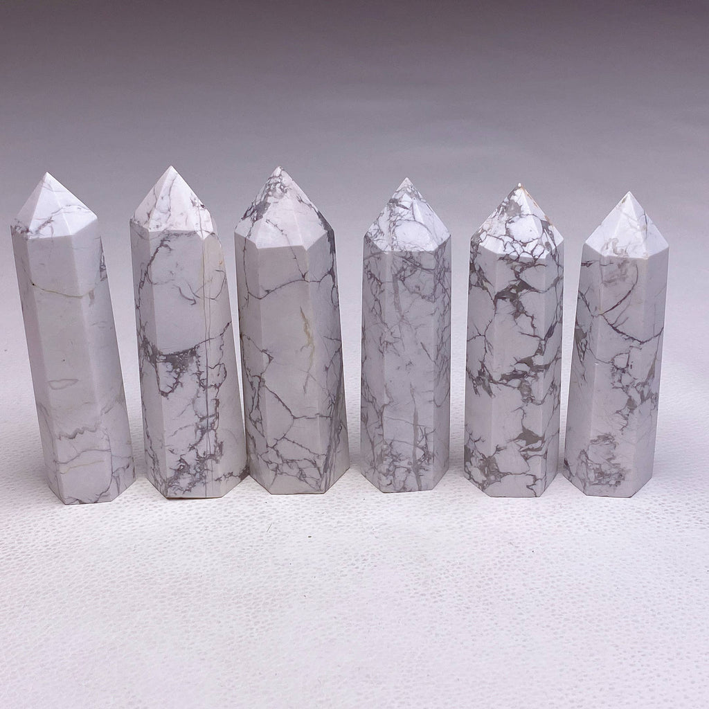 Howlith-Obelisk