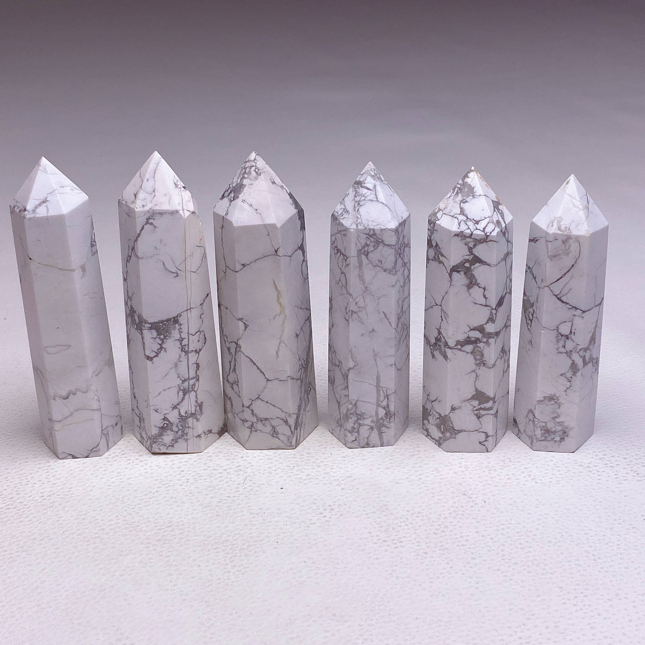 Howlith-Obelisk