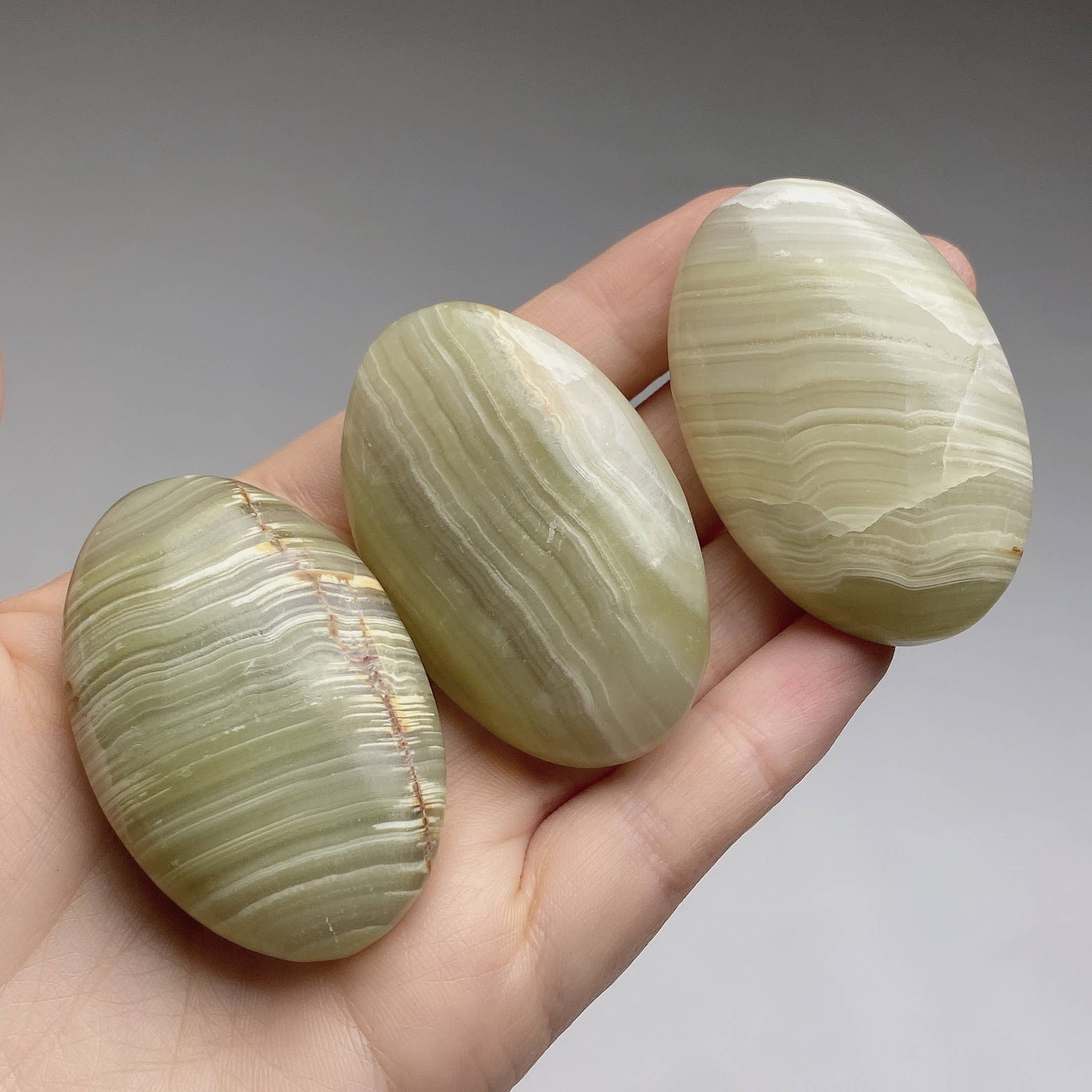 Afghanische-Jade Handstein circa 5cm