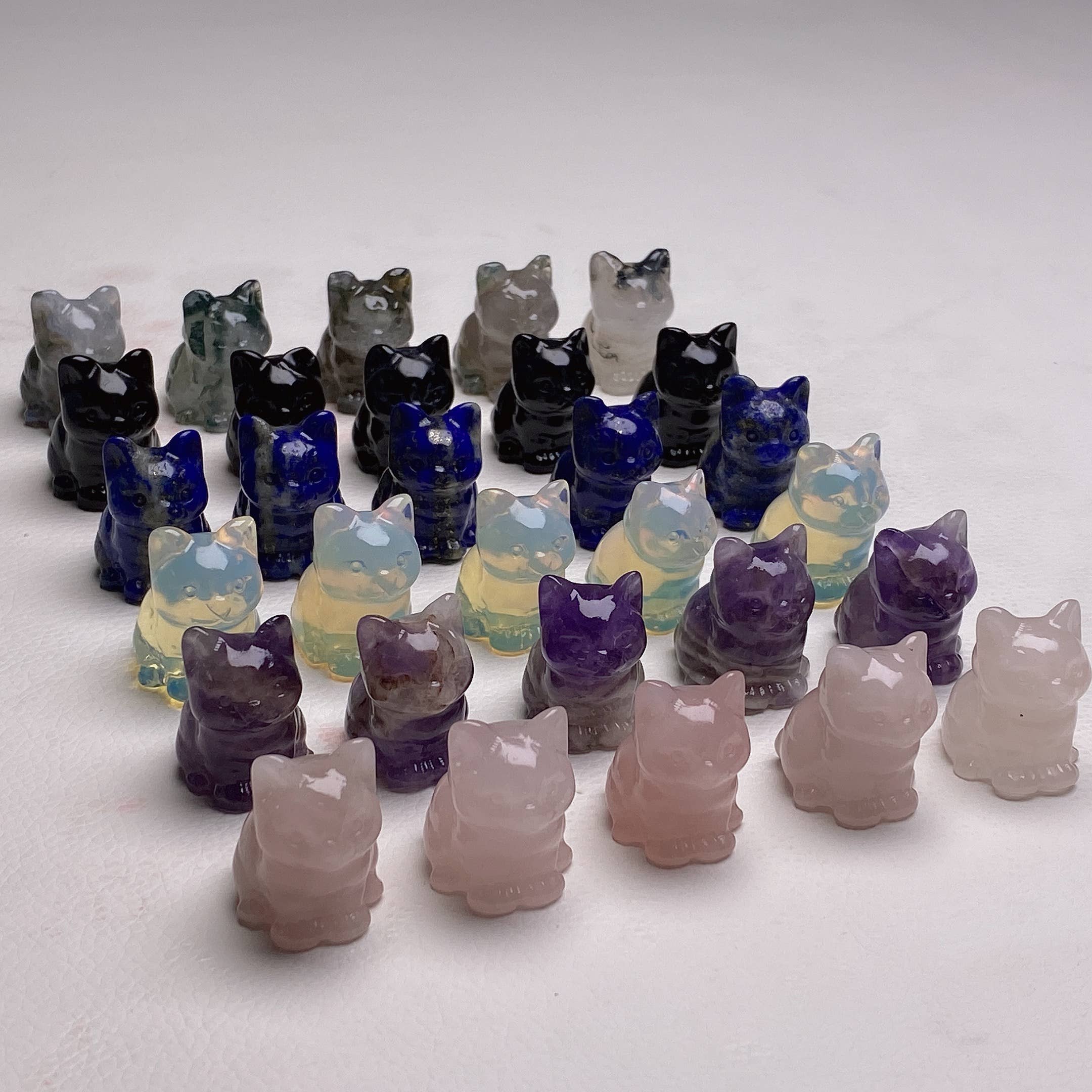 Katze-Schnitzerei 28 mm