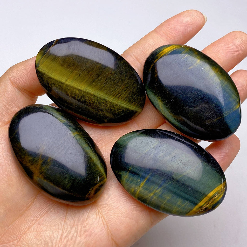 Blauer Tigerauge Handstein