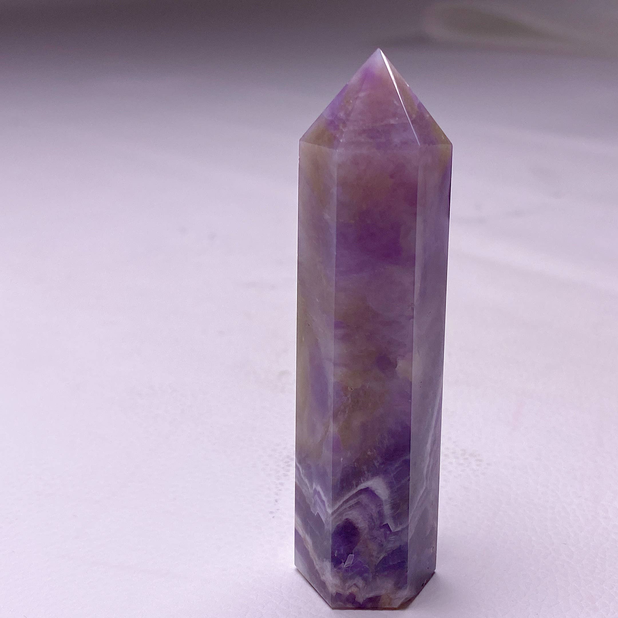 Amethyst-Obelisk